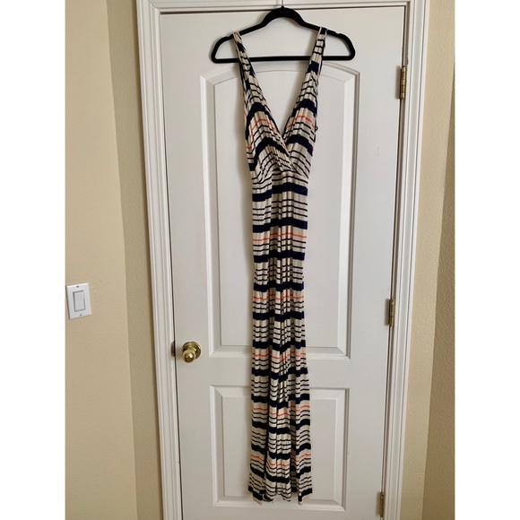 Lizard Lounge Maxi Dress - Picture 1 of 3